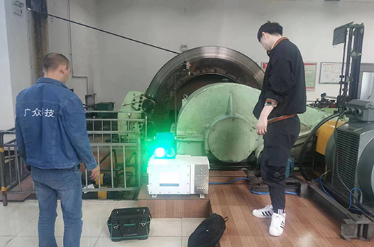 廣眾電動(dòng)機(jī)軸承溫度振動(dòng)監(jiān)測裝置 振義煤礦安裝現(xiàn)場