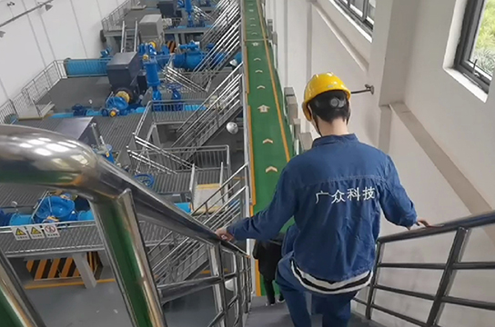 廣眾工程師趕赴觀景口水廠施工水泵電機振動監(jiān)測項目